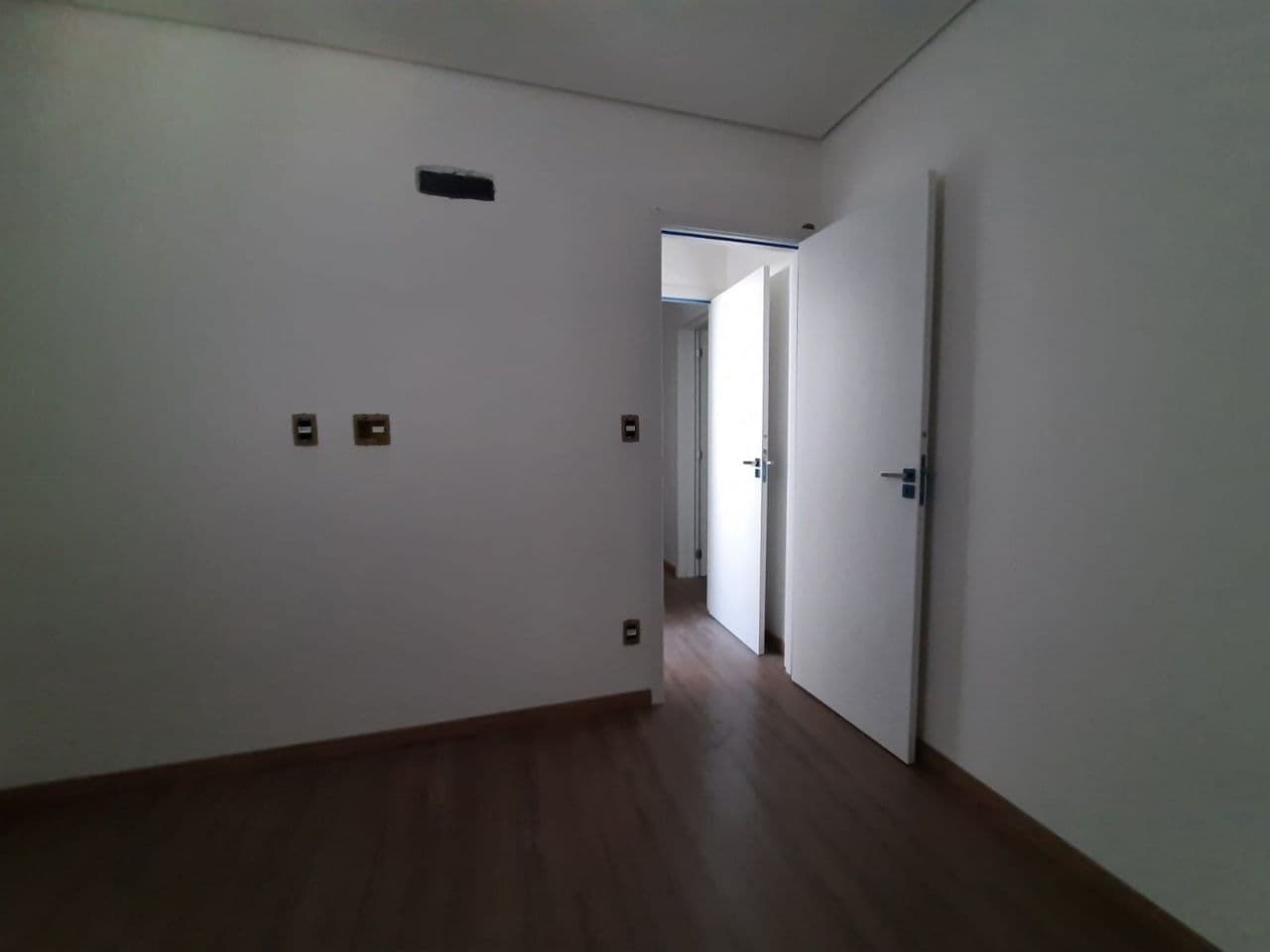 Imagem da propriedade PTC2933 8